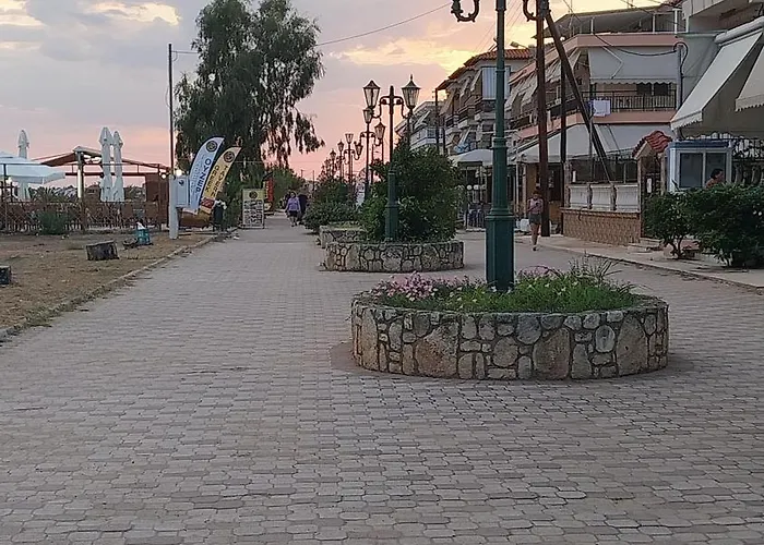 Perla Παραλία Διονυσίου