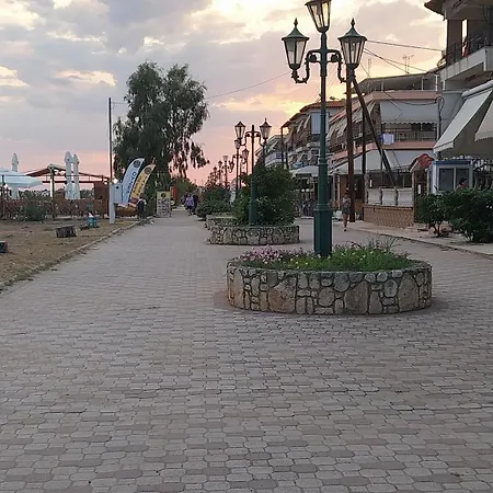 Perla Paralia Dionysiou